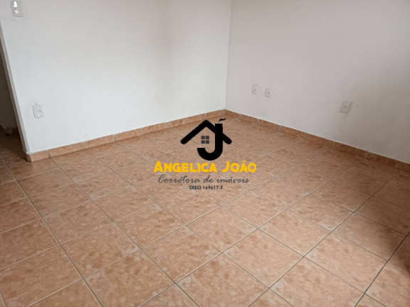 Imagem Sobrado com 4 Quartos à Venda, 192 m² em Vila Cascatinha - São Vicente