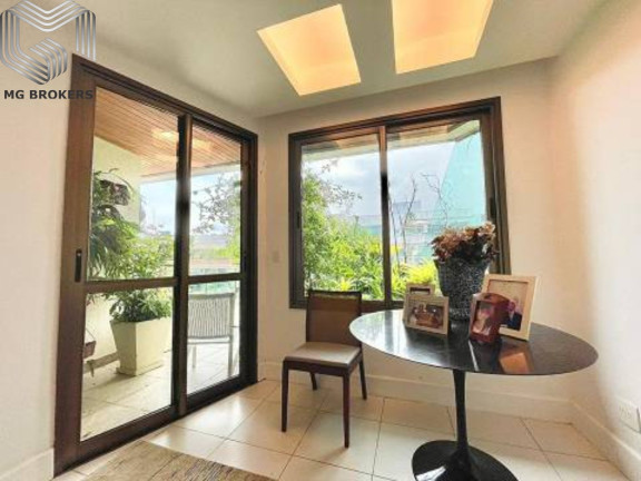 Imagem Imóvel com 4 Quartos à Venda, 408 m² em Barra Da Tijuca - Rio De Janeiro Imagem Imóvel com 4 Quartos à Venda, 408 m² em Barra Da Tijuca - Rio De Janeiro