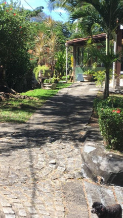 Imagem Casa com 5 Quartos à Venda, 353 m² em Buraquinho - Lauro De Freitas Imagem Casa com 5 Quartos à Venda, 353 m² em Buraquinho - Lauro De Freitas