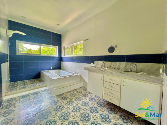 Imagem Sobrado com 9 Quartos à Venda, 600 m² em Tenório - Ubatuba Imagem Sobrado com 9 Quartos à Venda, 600 m² em Tenório - Ubatuba