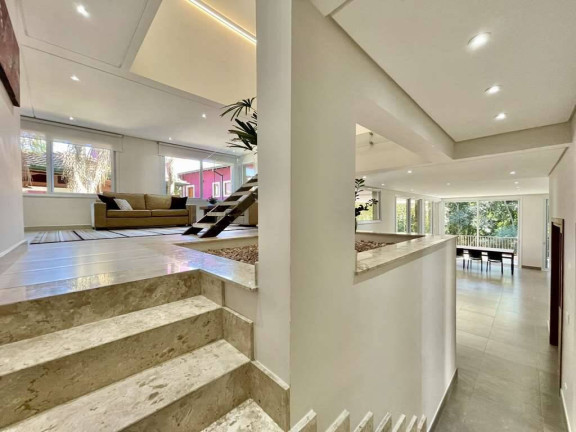 Imagem Casa de Condomínio com 4 Quartos à Venda, 453 m² em Chácara Moinho Velho - Carapicuíba Imagem Casa de Condomínio com 4 Quartos à Venda, 453 m² em Chácara Moinho Velho - Carapicuíba