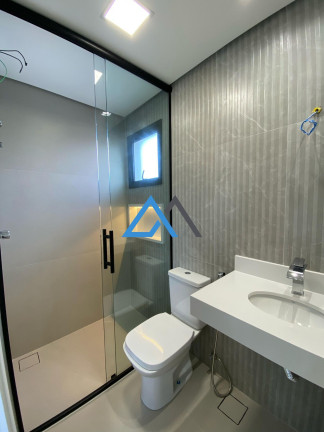Imagem Casa com 3 Quartos à Venda, 135 m² em Villas Do Jaguari - Santana De Parnaíba Imagem Casa com 3 Quartos à Venda, 135 m² em Villas Do Jaguari - Santana De Parnaíba