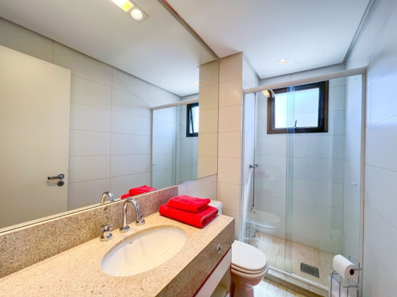 Imagem Apartamento com 3 Quartos à Venda, 160 m² em Moinhos De Vento - Porto Alegre