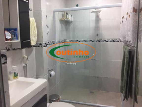 Imagem Casa com 6 Quartos à Venda, 383 m² em Maracanã - Rio De Janeiro Imagem Casa com 6 Quartos à Venda, 383 m² em Maracanã - Rio De Janeiro