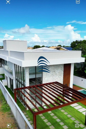 Imagem Casa com 8 Quartos à Venda, 422 m² em Guarajuba - Camaçari