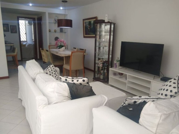 Imagem Casa com 6 Quartos à Venda ou Locação, 230 m² em Armação - Salvador