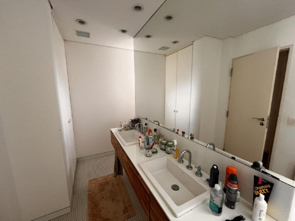 Imagem Imóvel com 3 Quartos para Alugar, 230 m² em Jardim Europa - São Paulo