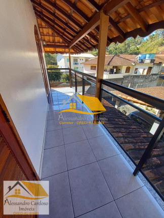 Imagem Casa com 3 Quartos à Venda, 140 m²