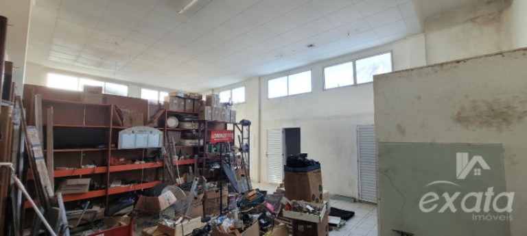 Imagem Galpão para Alugar, 300 m² em Castelandia - Serra