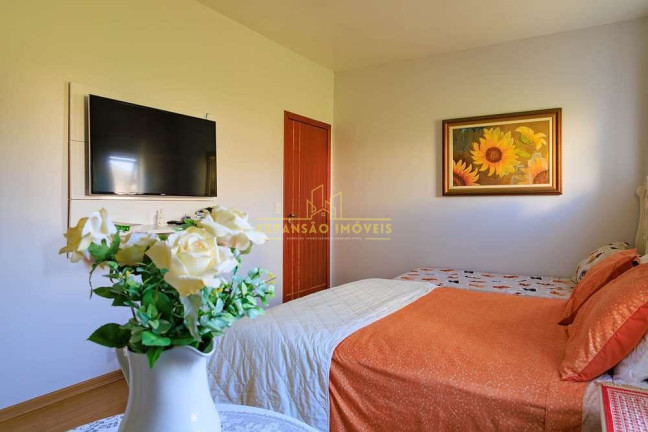 Imagem Casa com 7 Quartos à Venda, 580 m² em Ingleses Do Rio Vermelho - Florianópolis Imagem Casa com 7 Quartos à Venda, 580 m² em Ingleses Do Rio Vermelho - Florianópolis