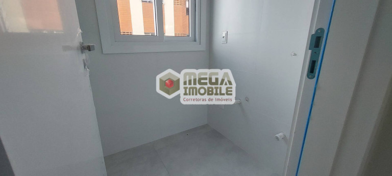 Imagem Apartamento com 2 Quartos à Venda, 60 m² em Pantanal - Florianópolis Imagem Apartamento com 2 Quartos à Venda, 60 m² em Pantanal - Florianópolis