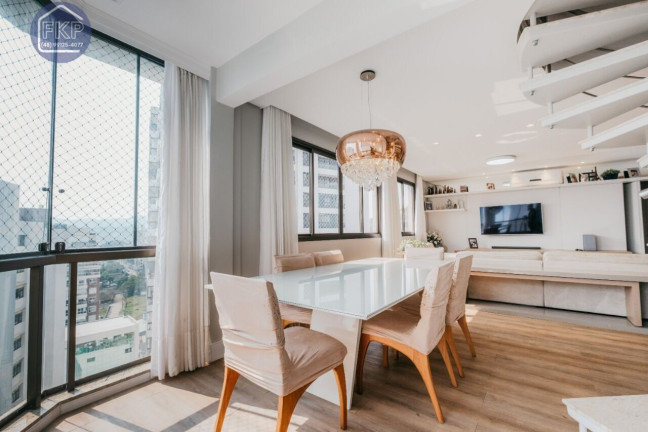 Imagem Cobertura com 4 Quartos à Venda, 251 m² em Agronômica - Florianópolis Imagem Cobertura com 4 Quartos à Venda, 251 m² em Agronômica - Florianópolis