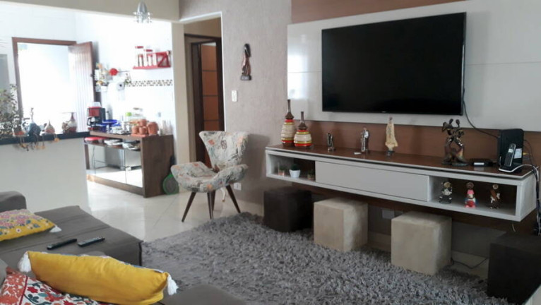 Imagem Casa com 2 Quartos à Venda, 250 m² em Jardim Márcia - Peruíbe Imagem Casa com 2 Quartos à Venda, 250 m² em Jardim Márcia - Peruíbe