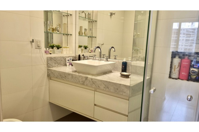 Imagem Apartamento com 2 Quartos à Venda, 81 m² em Itaim Bibi - São Paulo