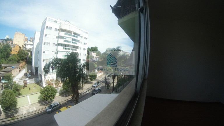 Imagem Imóvel com 3 Quartos à Venda, 70 m² em Pechincha - Rio De Janeiro Imagem Imóvel com 3 Quartos à Venda, 70 m² em Pechincha - Rio De Janeiro