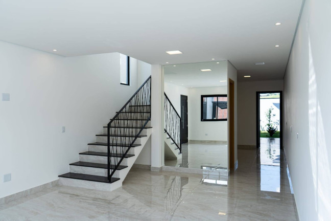 Imagem Casa com 3 Quartos à Venda, 200 m² em Villas Do Jaguari - Santana De Parnaíba