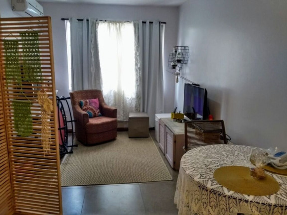 Imagem Imóvel com 1 Quarto à Venda, 43 m² em Medianeira - Porto Alegre Imagem Imóvel com 1 Quarto à Venda, 43 m² em Medianeira - Porto Alegre