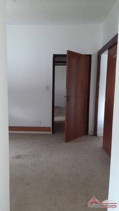 Imagem Casa com 7 Quartos à Venda, 381 m² em Centro - Jacareí Imagem Casa com 7 Quartos à Venda, 381 m² em Centro - Jacareí