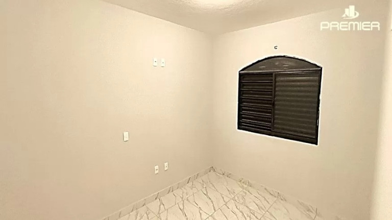 Imagem Casa com 3 Quartos para Alugar, 85 m² em Ivoturucaia - Jundiaí