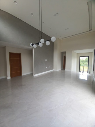 Imagem Casa com 3 Quartos à Venda, 250 m² em Cezar De Souza - Mogi Das Cruzes Imagem Casa com 3 Quartos à Venda, 250 m² em Cezar De Souza - Mogi Das Cruzes