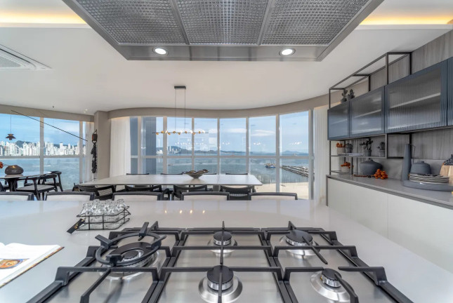 Imagem Apartamento com 4 Quartos à Venda, 237 m² em Centro - Balneário Camboriú Imagem Apartamento com 4 Quartos à Venda, 237 m² em Centro - Balneário Camboriú