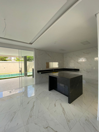 Imagem Casa com 4 Quartos à Venda, 251 m² em Bairro Cidade Alpha - Eusébio Imagem Casa com 4 Quartos à Venda, 251 m² em Bairro Cidade Alpha - Eusébio