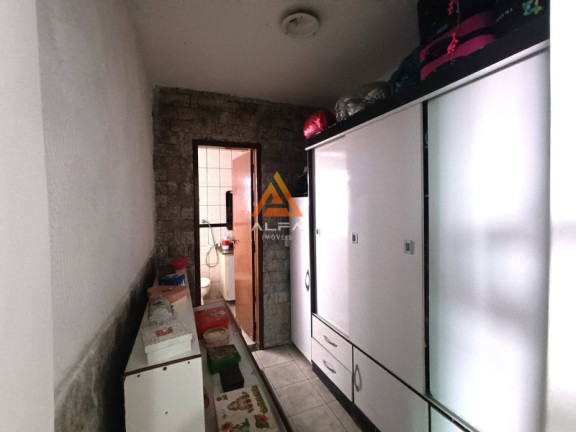 Imagem Casa com 3 Quartos à Venda, 145 m²