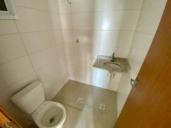Imagem Apartamento com 2 Quartos à Venda, 70 m² em Ocian - Praia Grande