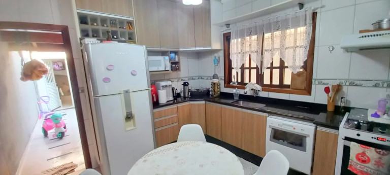 Imagem Casa com 2 Quartos à Venda, 229 m² em Jardim Rio Das Pedras - Cotia
