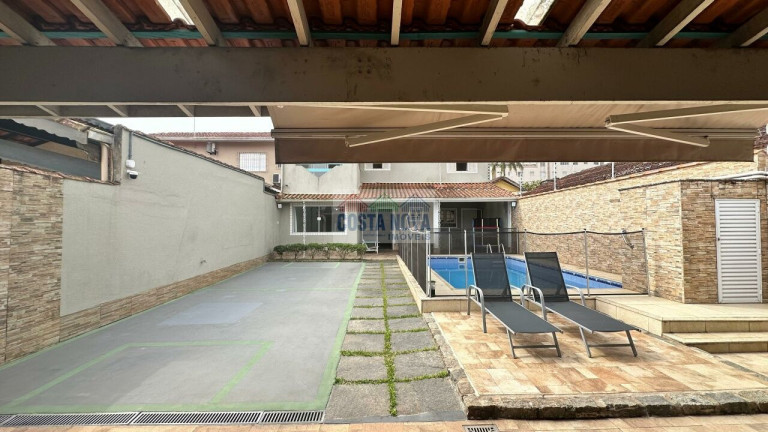 Casa com 3 Quartos à Venda, 211 m² em Real - Praia Grande