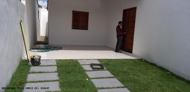 Imagem Casa com 3 Quartos à Venda, 200 m² em Araturi - Caucaia