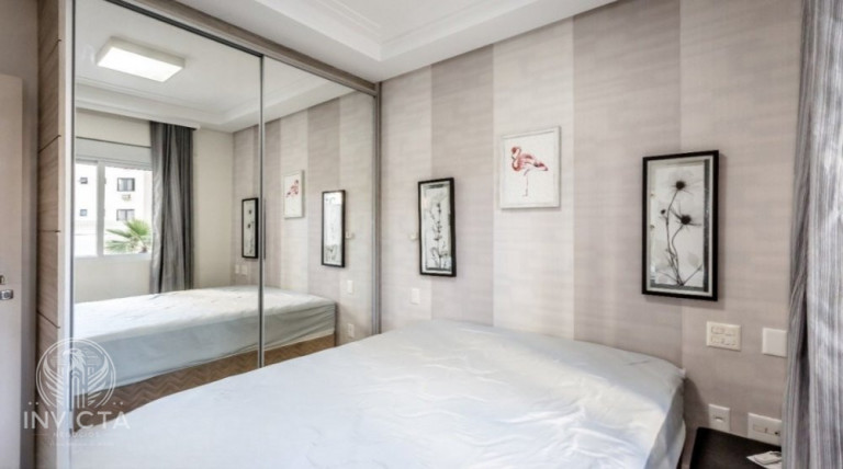 Imagem Apartamento com 4 Quartos à Venda, 150 m² em Centro - Balneário Camboriú Imagem Apartamento com 4 Quartos à Venda, 150 m² em Centro - Balneário Camboriú