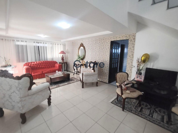 Imagem Casa com 4 Quartos à Venda, 300 m² em Cocó - Fortaleza Imagem Casa com 4 Quartos à Venda, 300 m² em Cocó - Fortaleza