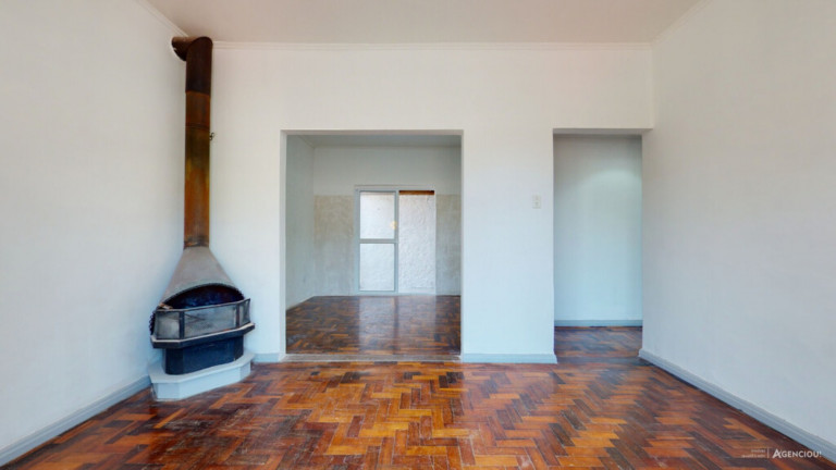 Imagem Imóvel com 3 Quartos à Venda, 68 m² em Menino Deus - Porto Alegre Imagem Imóvel com 3 Quartos à Venda, 68 m² em Menino Deus - Porto Alegre