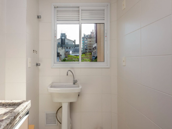 Imagem Apartamento com 2 Quartos à Venda, 61 m² em Petrópolis - Porto Alegre Imagem Apartamento com 2 Quartos à Venda, 61 m² em Petrópolis - Porto Alegre