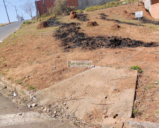Imagem Terreno à Venda, 178 m² em Vila Primavera - Jaguariúna Imagem Terreno à Venda, 178 m² em Vila Primavera - Jaguariúna