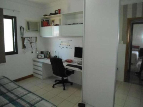 Imagem Apartamento com 4 Quartos à Venda, 140 m² em Aquárius - Salvador