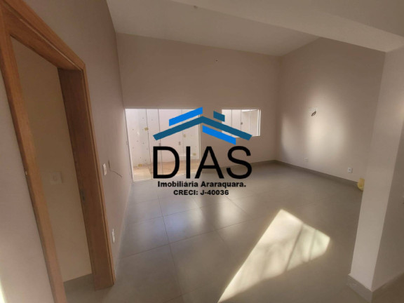 Imagem Casa com 3 Quartos à Venda, 110 m² em Vila Santa Marta - Araraquara Imagem Casa com 3 Quartos à Venda, 110 m² em Vila Santa Marta - Araraquara