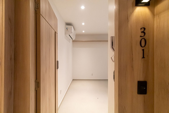 Imagem Apartamento com 1 Quarto à Venda, 33 m² em Copacabana - Rio De Janeiro