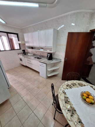 Imagem Apartamento com 4 Quartos à Venda, 131 m² em Pompéia - Santos