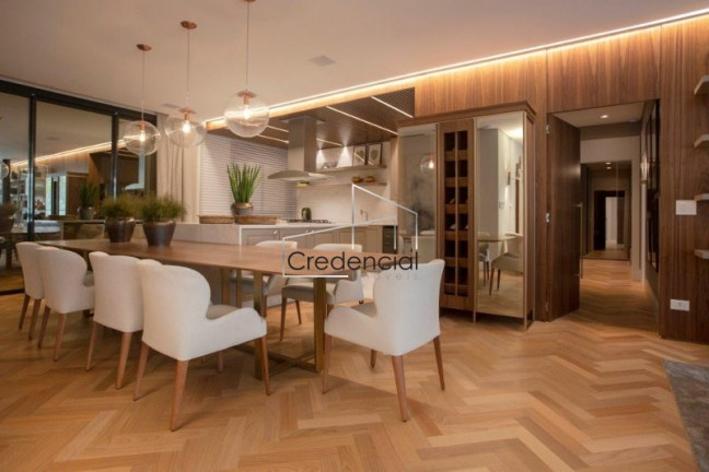 Imagem Apartamento com 3 Quartos à Venda, 228 m² em Cabral - Curitiba Imagem Apartamento com 3 Quartos à Venda, 228 m² em Cabral - Curitiba