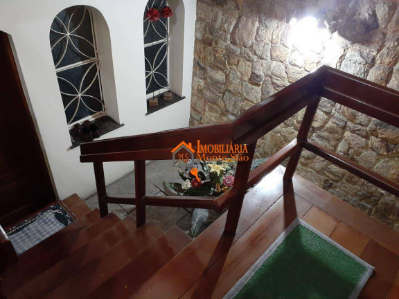 Imagem Casa com 3 Quartos à Venda, 398 m² em Vila Galvão - Guarulhos Imagem Casa com 3 Quartos à Venda, 398 m² em Vila Galvão - Guarulhos