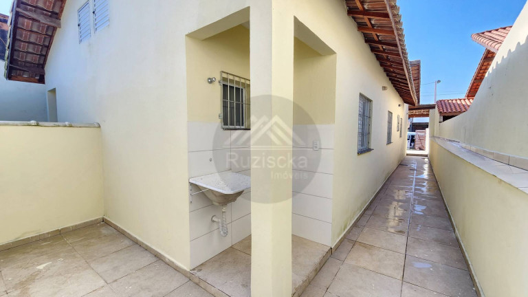 Imagem Casa com 2 Quartos à Venda, 125 m² em Balneário Tupy - Itanhaém Imagem Casa com 2 Quartos à Venda, 125 m² em Balneário Tupy - Itanhaém