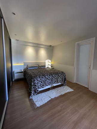 Imagem Apartamento com 3 Quartos à Venda, 200 m² em Nossa Senhora De Lourdes - Santa Maria Imagem Apartamento com 3 Quartos à Venda, 200 m² em Nossa Senhora De Lourdes - Santa Maria