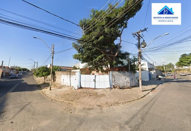Terreno à Venda, 283 m² em Jardim Das Bandeiras - Campinas