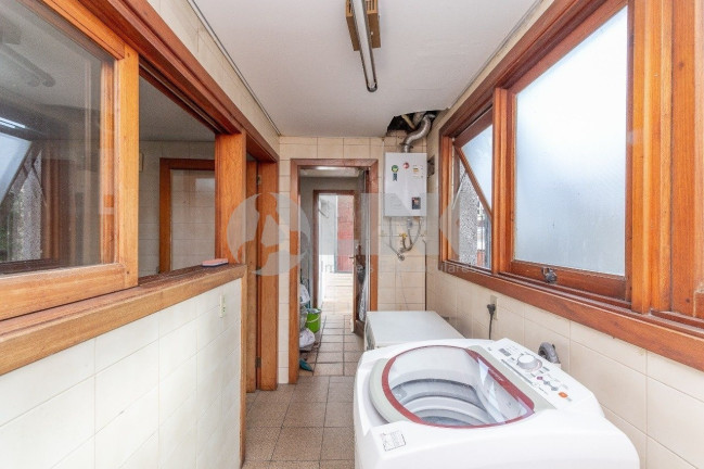Imagem Apartamento com 3 Quartos à Venda, 165 m² em Petrópolis - Porto Alegre Imagem Apartamento com 3 Quartos à Venda, 165 m² em Petrópolis - Porto Alegre