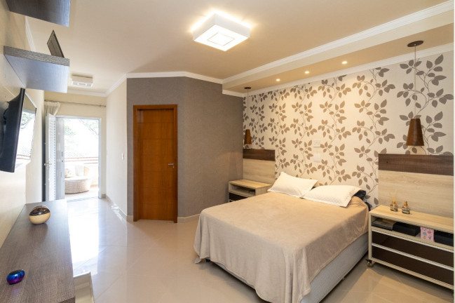Imagem Casa com 3 Quartos à Venda, 240 m² em Chácara Inglesa - São Paulo