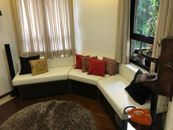 Imagem Imóvel com 4 Quartos à Venda, 237 m² em Vila Suzana - São Paulo Imagem Imóvel com 4 Quartos à Venda, 237 m² em Vila Suzana - São Paulo