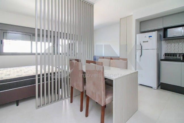 Imagem Apartamento com 1 Quarto à Venda, 38 m² em Jardim Europa - Porto Alegre Imagem Apartamento com 1 Quarto à Venda, 38 m² em Jardim Europa - Porto Alegre