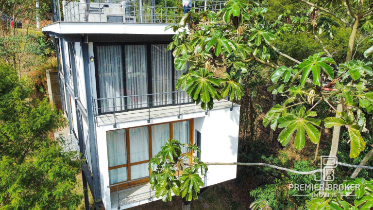 Imagem Casa com 3 Quartos à Venda, 210 m² em Vargem Grande - Teresópolis Imagem Casa com 3 Quartos à Venda, 210 m² em Vargem Grande - Teresópolis